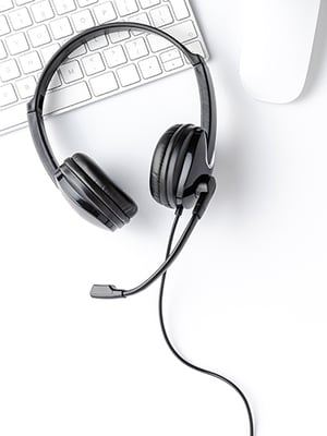 Headset on keyboard_283777271_375x500