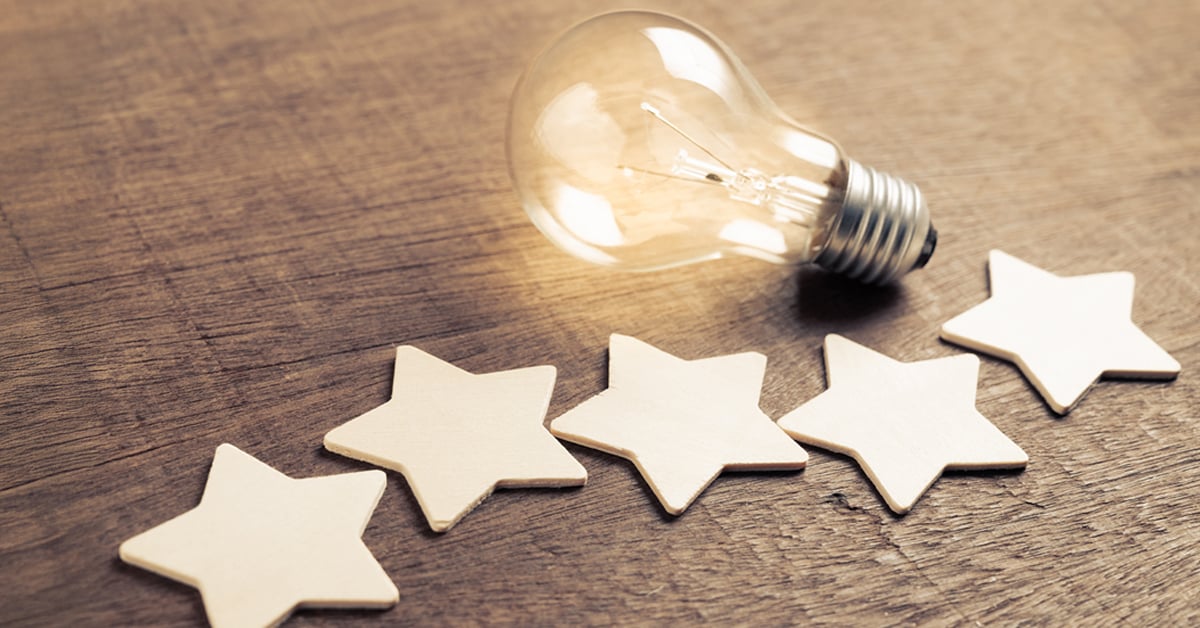 Lightbulb with wooden stars